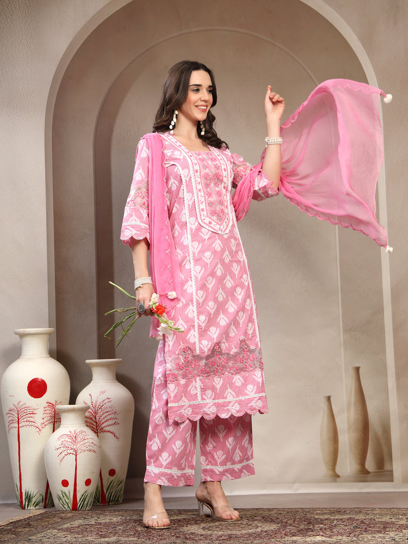 Women Pink Floral Printed Pure Cotton Square Neck Kurta & Trousers With Dupatta
