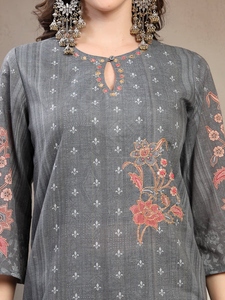 Women Grey Floral Printed Pure Cotton Round Neck Kurta & Trousers With Dupatta