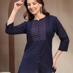 Women Blue Geometric Yoke Embroidered Mandarin Collar Regular Top