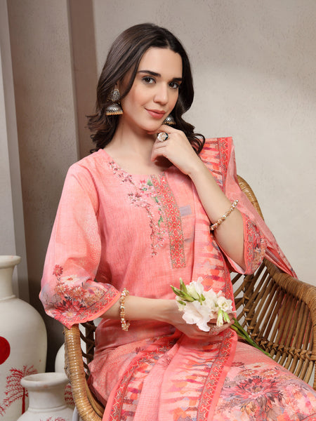 Women Peach Printed Round Neck Kurta & Trousers With Dupatta