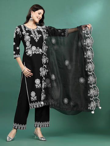 Women Black  Color Embroidery Staright Kurta Palazzo With Dupatta Set