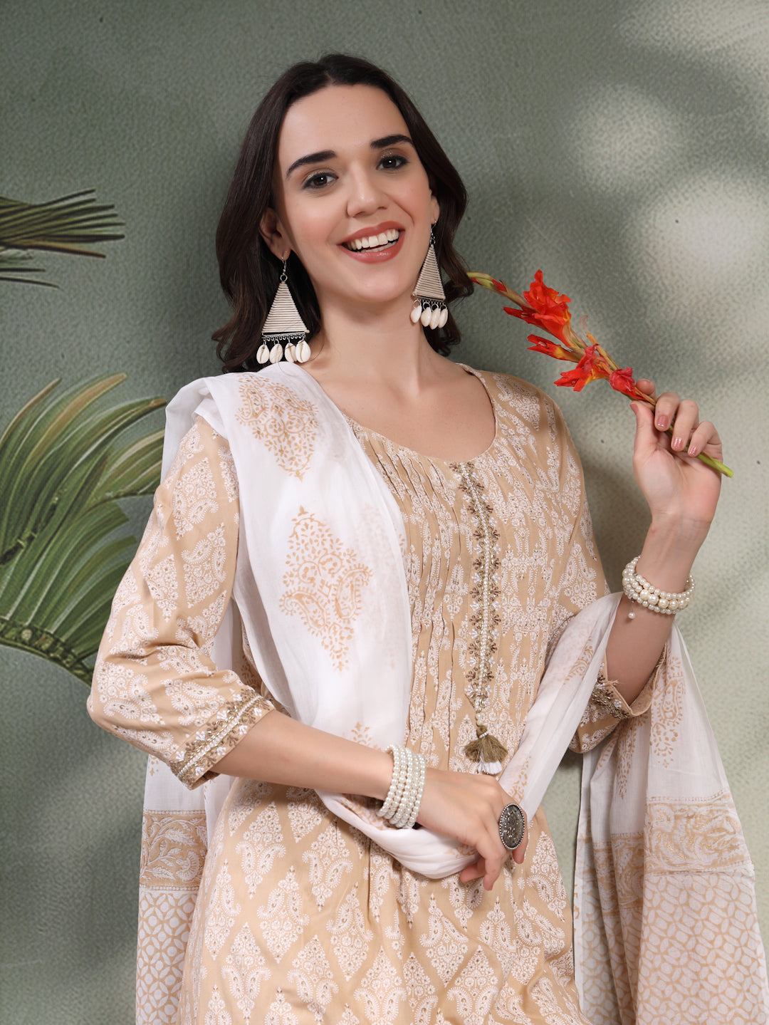 Women Beige Paisley Printed Pure Cotton Round Neck A-Line Kurta & Trousers With Dupatta