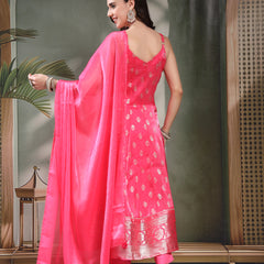 Women Pink Embroidered V-Neck Kurta & Trousers With Dupatta