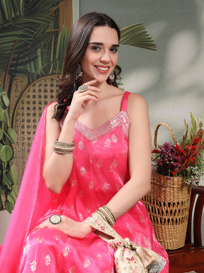 Women Pink Embroidered V-Neck Kurta & Trousers With Dupatta