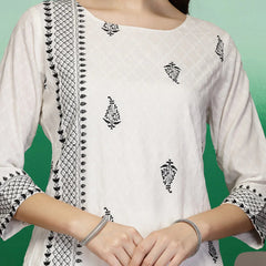 Elegant White Embroidered Rayon Kurta Set