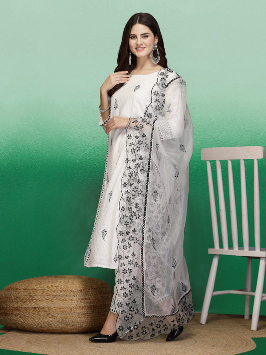 Women White Color Embroidery Staright Kurta Pant With Dupatta Set