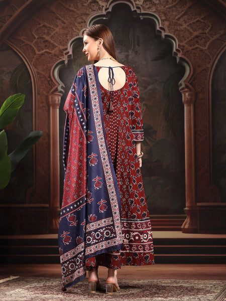 Women Floral Printed Empire Pure Cotton Kurta with Trousers & With Dupatta