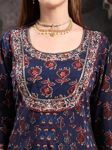 Women Floral Printed Panelled Thread Work Pure Cotton Kurta with Trousers & With Dupatta