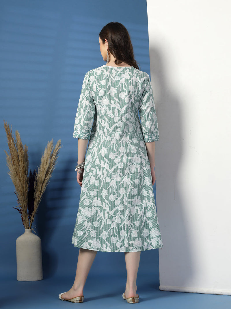 Women Green Floral Printed Sequinned Kurta