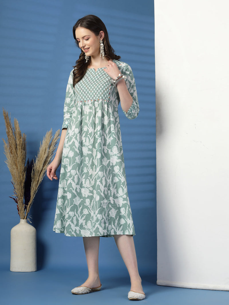 Women Green Floral Printed Sequinned Kurta