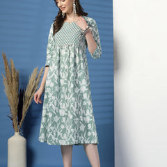 Women Green Floral Printed Sequinned Kurta