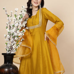 Women Mustard Yoke Design A-Line Kurta And Trousers With Dupatta