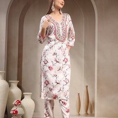 Women Floral Printed Regular Kurta with Trousers