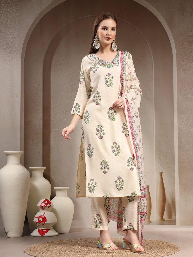 Women Pink Floral Printed Regular Kurta with Trousers & With Dupatta