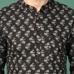 Men’s Black Printed Collar Kurta-Zoom