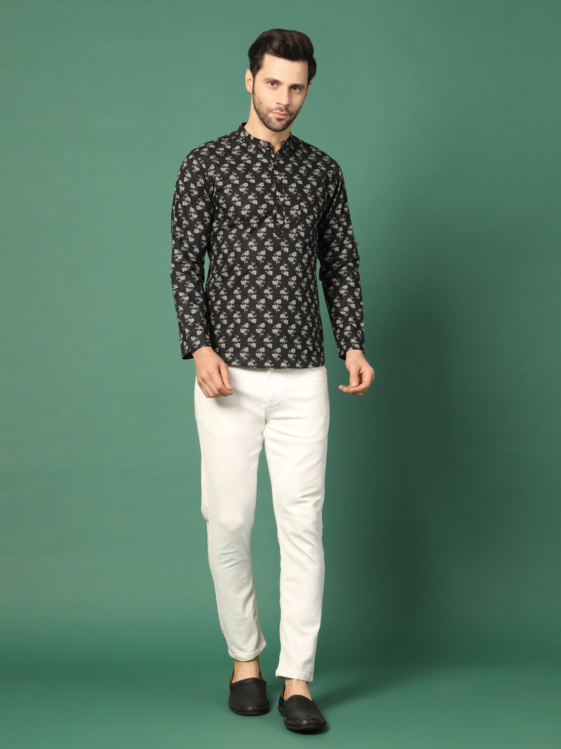 Men’s Black Printed Collar Kurta-Front