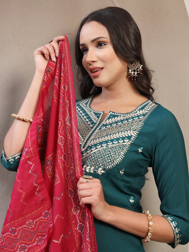 Women Green Embroidered Pure Silk Round Neck Straight Kurta & Trousers With Dupatta