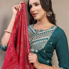 Women Green Embroidered Pure Silk Round Neck Straight Kurta & Trousers With Dupatta