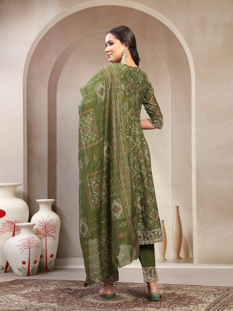 Women Green Bandhan Printed with Embroidered Kurta & Trousers with Dupatta