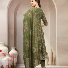Women Green Bandhan Printed with Embroidered Kurta & Trousers with Dupatta