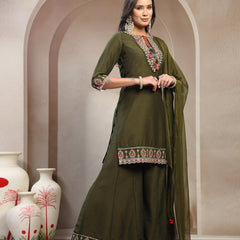 Women Green Embroidered Tie-Up Neck Kurta & Sharara & Dupatta Set