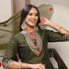 Women Green Embroidered Tie-Up Neck Kurta & Sharara & Dupatta Set