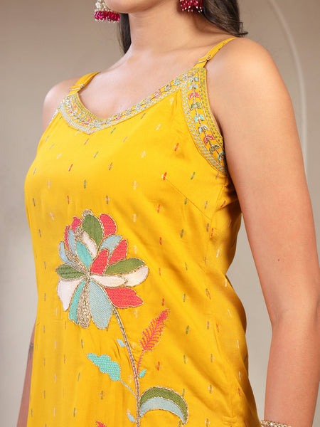 Women Yellow Embroidered V-Neck Straight Kurta & Trousers With Dupatta