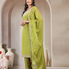 Women Green Embroidered Pure Cotton Round Neck Kurta & Trousers With Dupatta