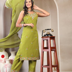 Women Green Embroidered Pure Cotton Round Neck Kurta & Trousers With Dupatta