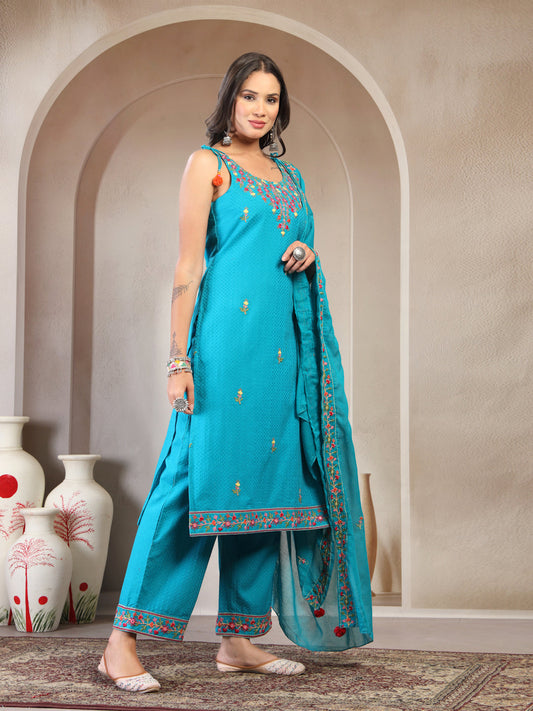 Women Turquiose Blue Embroidered Pure Cotton Round Neck Straight Kurta & Trousers With Dupatta