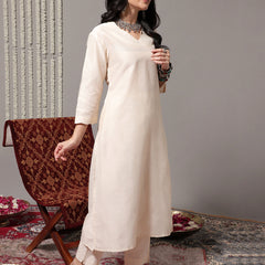 Women V-Neck Straight Kurta With Trousers & Dupatta