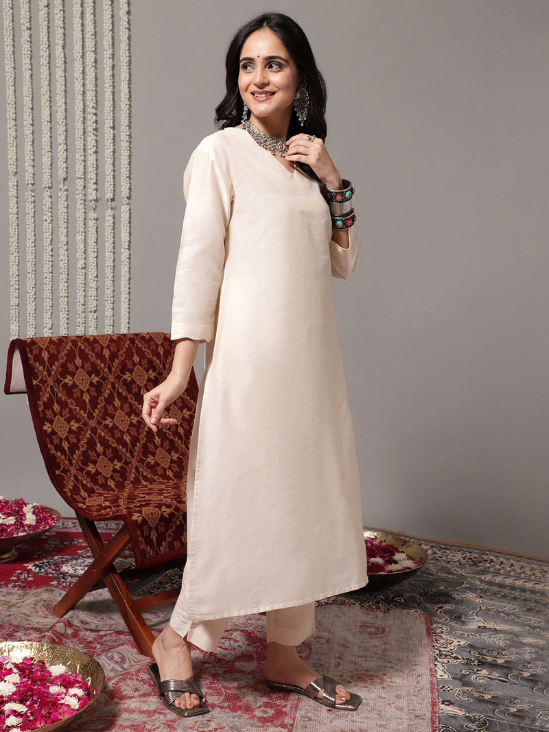 Women Off White V-Neck Straight Kurta With Trousers & Dupatta