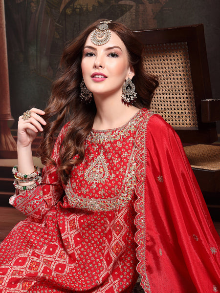 Women Red Viscose Rayon Kurta Sets
