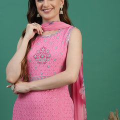 Women Pink Embroidered Sleeveless Straight Kurta Set