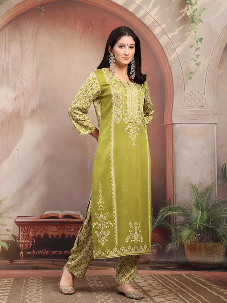 Women Green Printed Rayon Kurta Palazzo Set