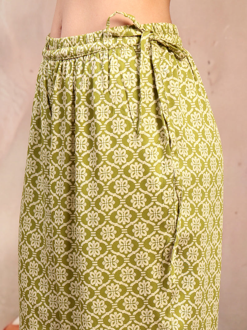 Women Green Printed Rayon Kurta Palazzo Set