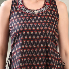 Women Black Embroidered Cut Sleeve Kurta Set