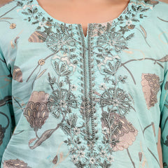 Women Green Embroidered Cotton Kurta