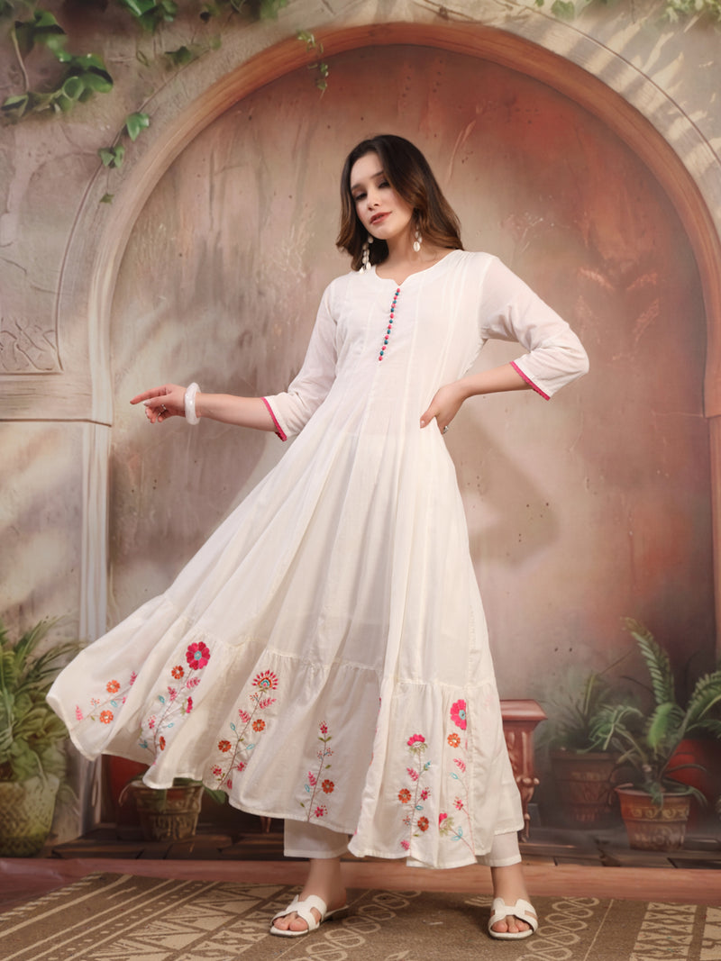 Women White Embroidered Anarkali Set with Dupatta