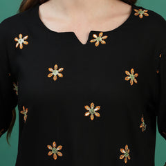 Women Black Embroidered Straight Kurta Set