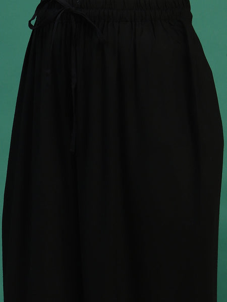 Women Black Embroidered Straight Kurta Set