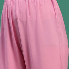 Women Pink Embroidered Sleeveless Straight Kurta Set