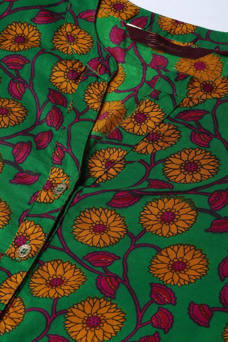 Women green floral printed kurta
