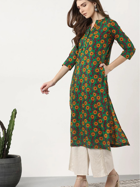 Side view green ethnic kurta
