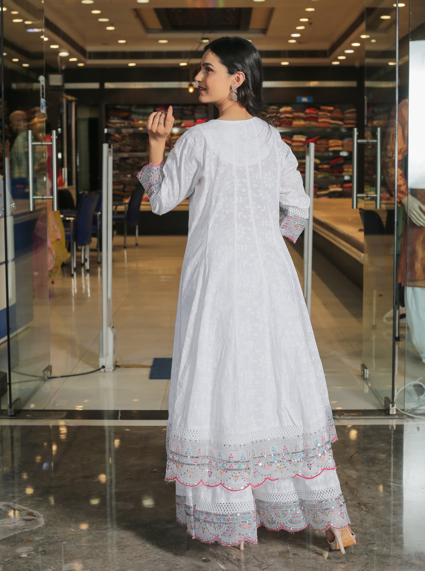 Timeless Elegance – White Floral Anarkali Kurta Set