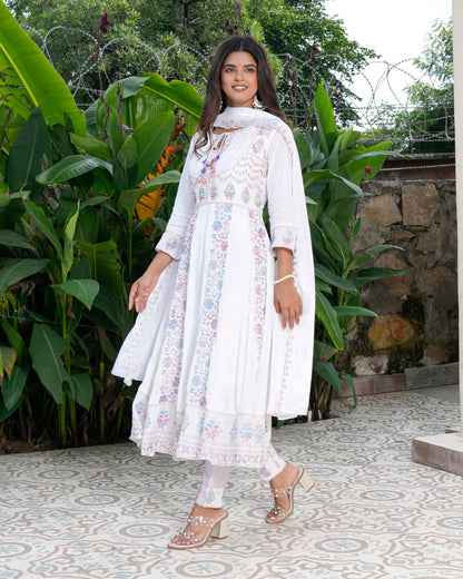 Womens White Color Embroidery Anarkali Kurta Trouser With Dupatta