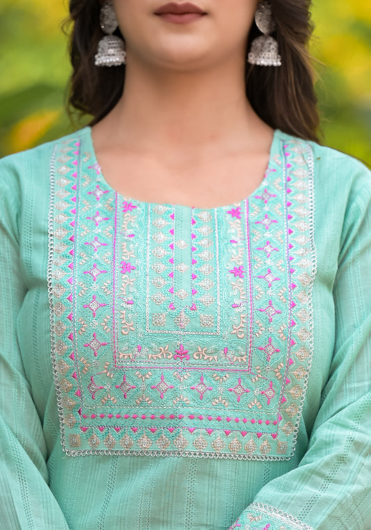 Designer Green Embroidery Staright  Kurta Set With Printed Dupatta