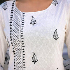 RAMA'S Elegant Women White Floral Motif's Embroidery embellished  kurta with  Pant & Dupatta  Set