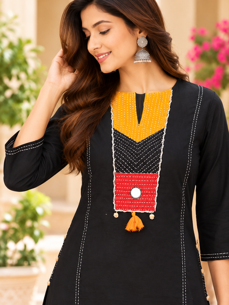 Women Black    Embroidered Kurta Set with Palazzo  – Traditional Festive Ethnic Wear