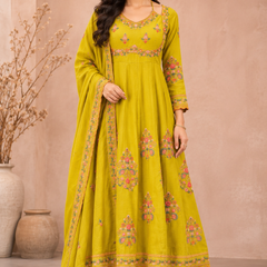Women green   Embroidered Kurta Set with Palazzo Pants & Matching Dupatta – Traditional Festive Ethnic Wear